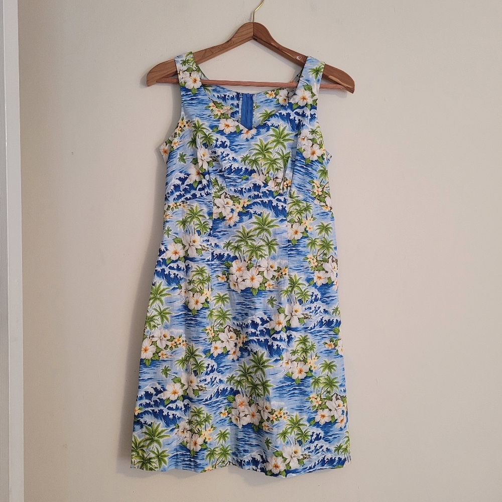 Hilo Hattie The Hawaiian Original Sleeveless Dress Ocean Beach Palm Floral